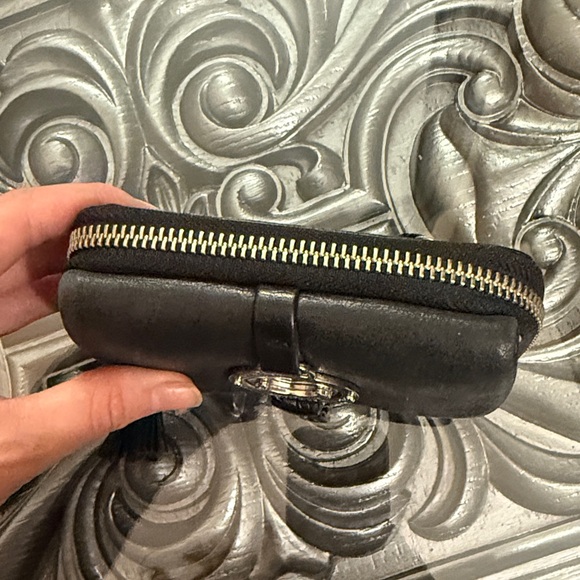 Vintage Juicy Couture Black 100% Cowhide Leather Women's Wallet - Picture 3 of 12